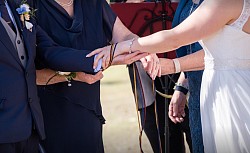 applying the handfasting rope