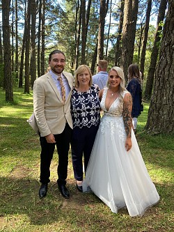 T & K