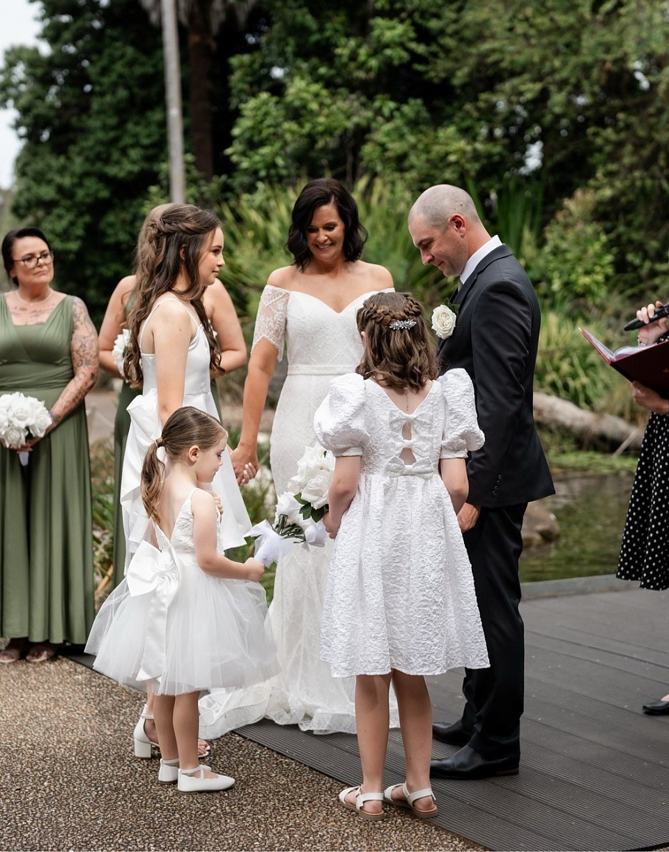 family unity circle of Love